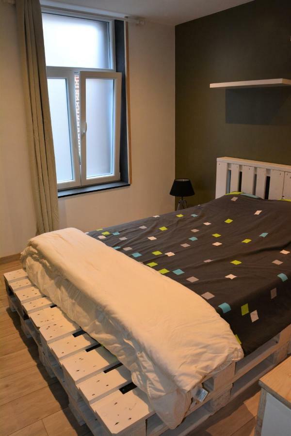 Appartement Le Toit de Dinant Extérieur photo